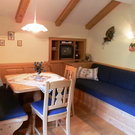 Kollerhof Apartment *